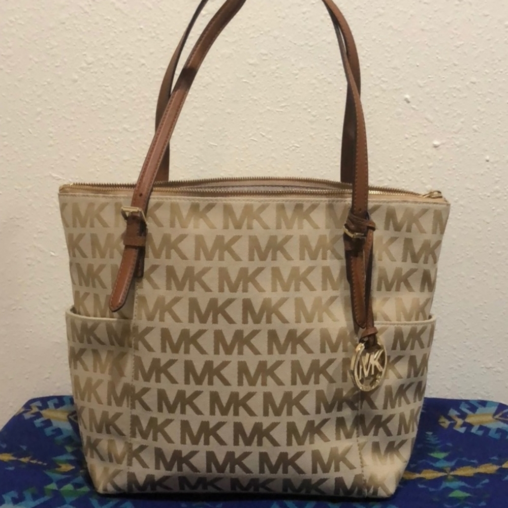Michael Kors gold bag